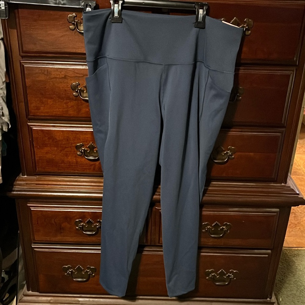 Calia Leggings 1X 7/8 Blue With Pockets NWT Leggins